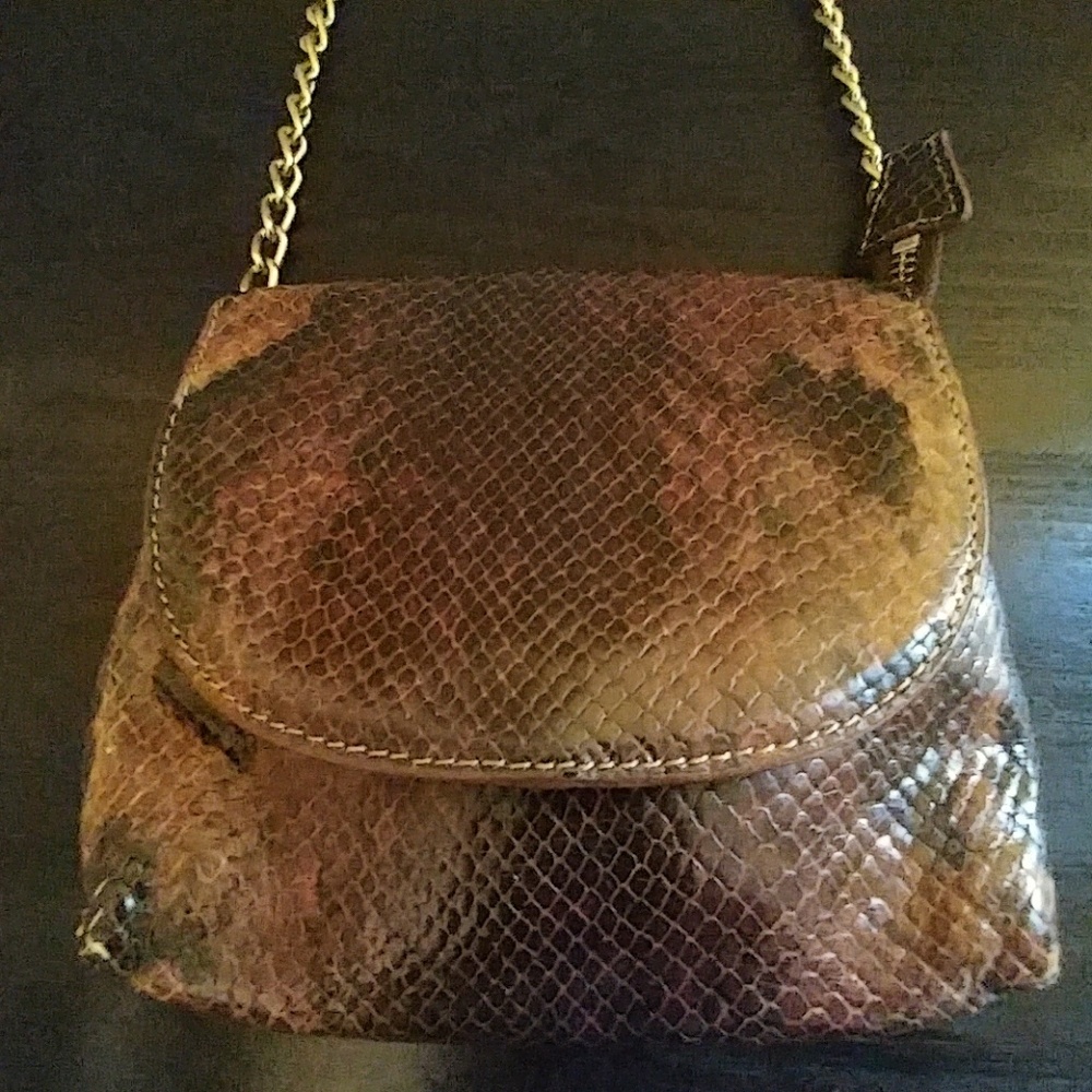 ⚡BANANA REPUBLIC⚡ MINI SNAKE PRINT BAG